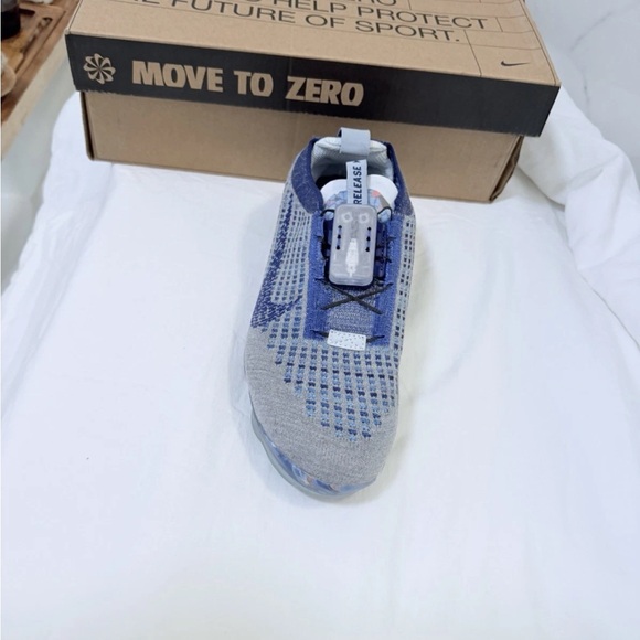 Nike Shoes - Nike Gray and Blue Knit Sneaker